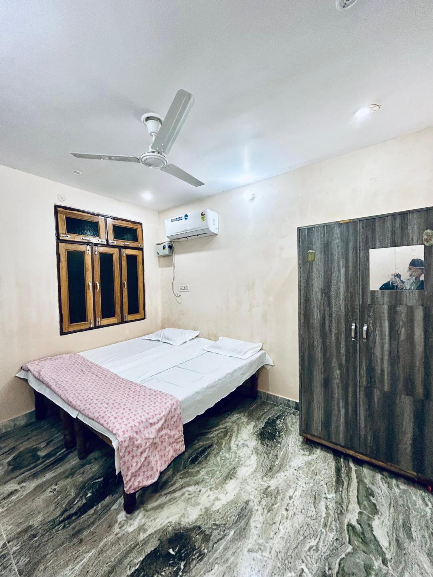 Vishwanath Residency Villa Allāhābād Junction Eksteriør billede